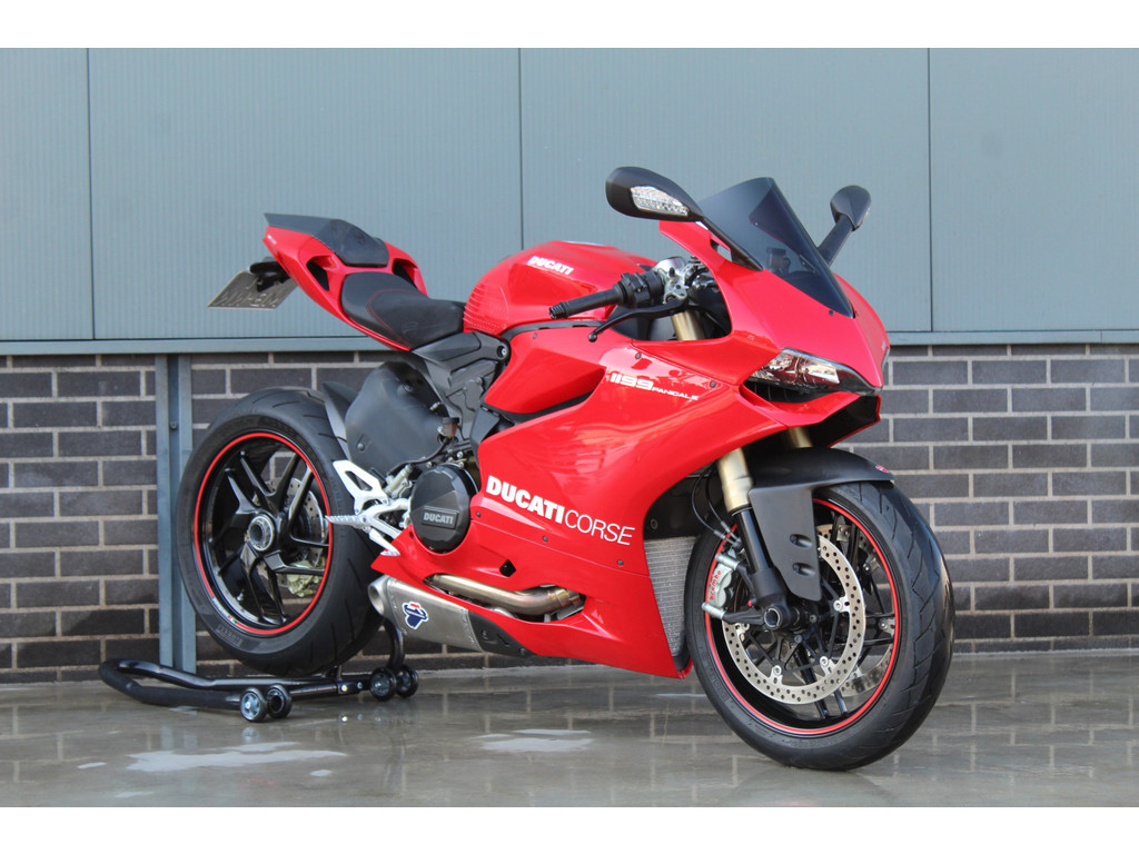 45823231-1.jpg
